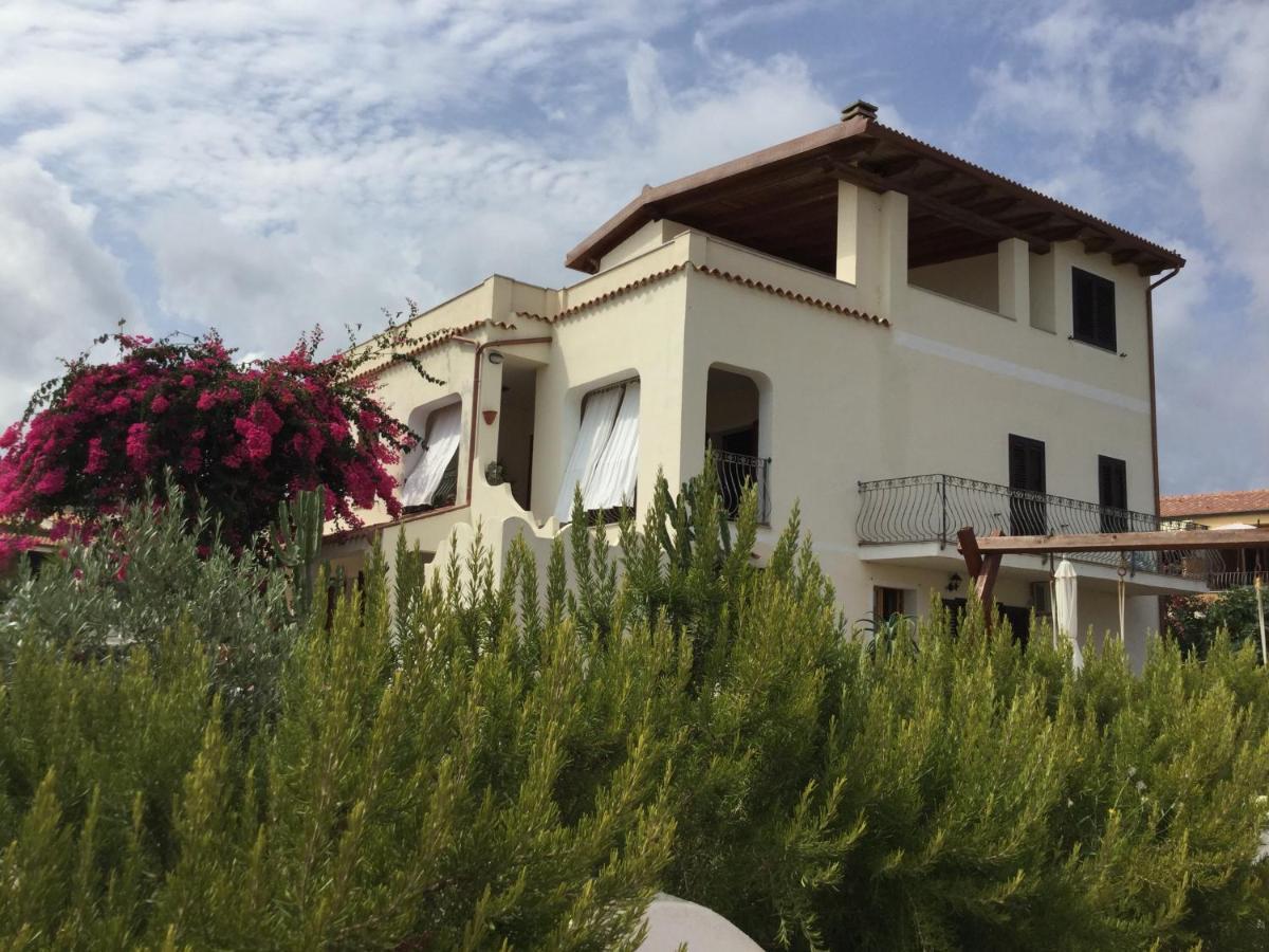 Villa Bouganville Valledoria (Sardinia) Exterior foto